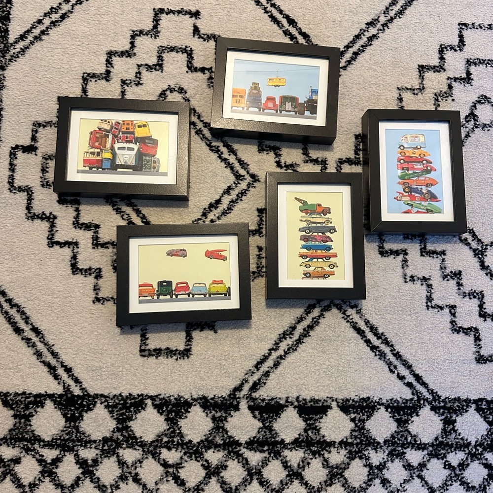 Set of 5 3x6 framed car photos.